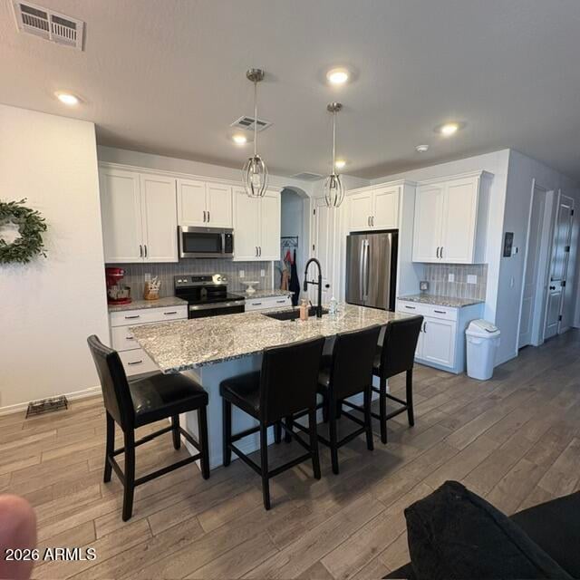16185 Mariposa Grande --, Surprise, AZ 85387