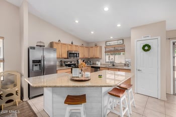 16187 Basl Ln, Surprise, AZ 85374