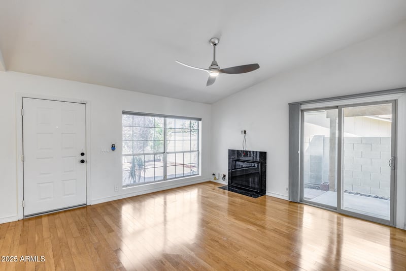 1619 Bluefield Ave, Phoenix, AZ 85022