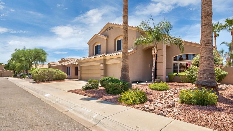 1619 W Thunderhill Dr, Phoenix, AZ 85045