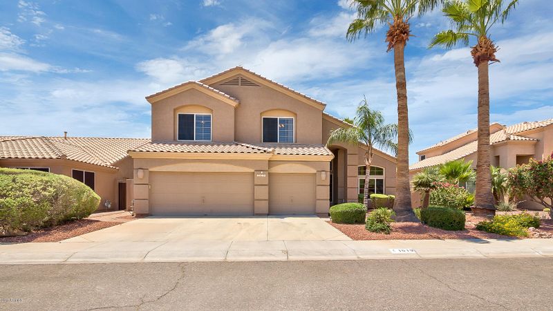 1619 W Thunderhill Dr, Phoenix, AZ 85045