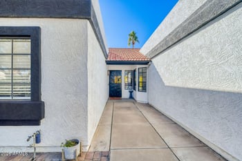 1619 Whitten St, Chandler, AZ 85225