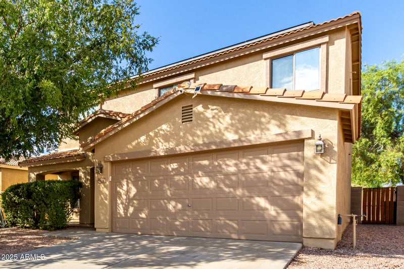 16198 Redfield Rd, Surprise, AZ 85379