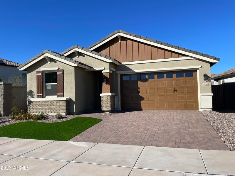 16198 Soft Wind Dr, Surprise, AZ 85387