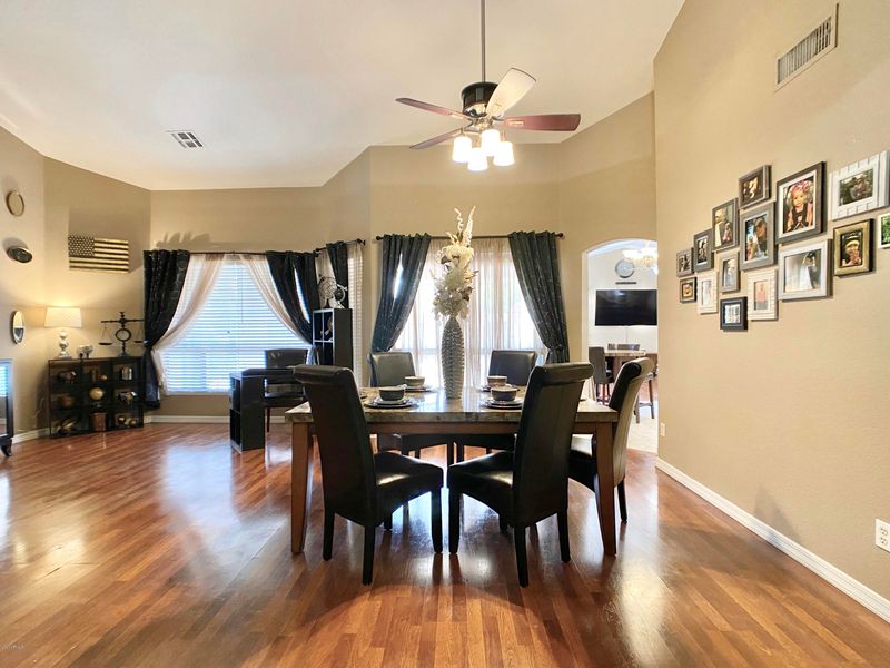 162 N Brighton Ln, Gilbert, AZ 85234
