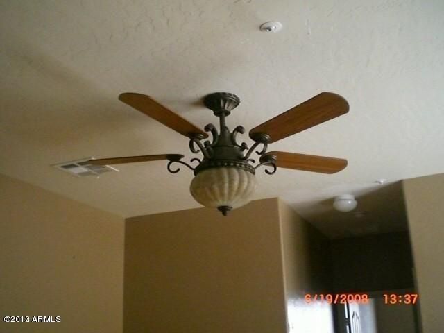 162 W Heather Ct, Gilbert, AZ 85233