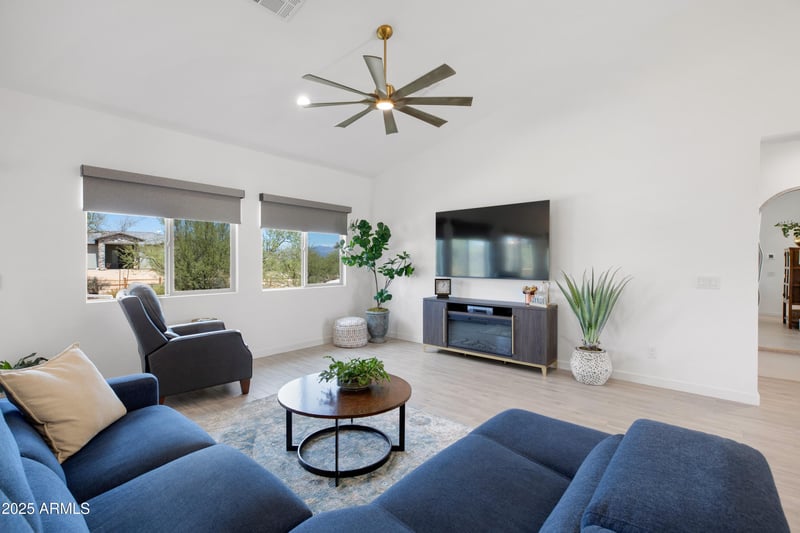 16206 Dixileta Dr, Scottsdale, AZ 85262