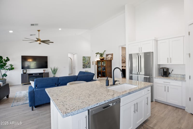 16206 Dixileta Dr, Scottsdale, AZ 85262