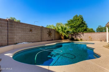 16206 Port Au Prince Ln, Surprise, AZ 85379