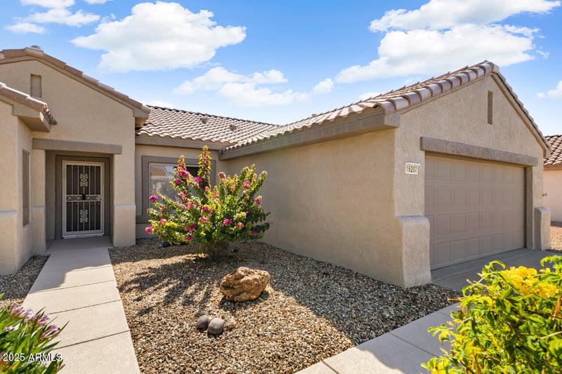 16207 Manzanita Dr, Surprise, AZ 85374