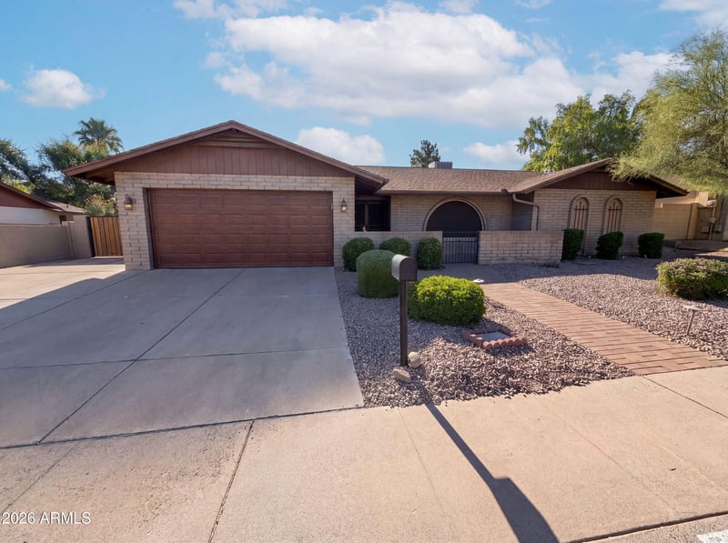 16207 N 11th Pl, Phoenix, AZ 85022