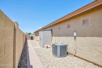 16209 W Mauna Loa Ln, Surprise, AZ 85379