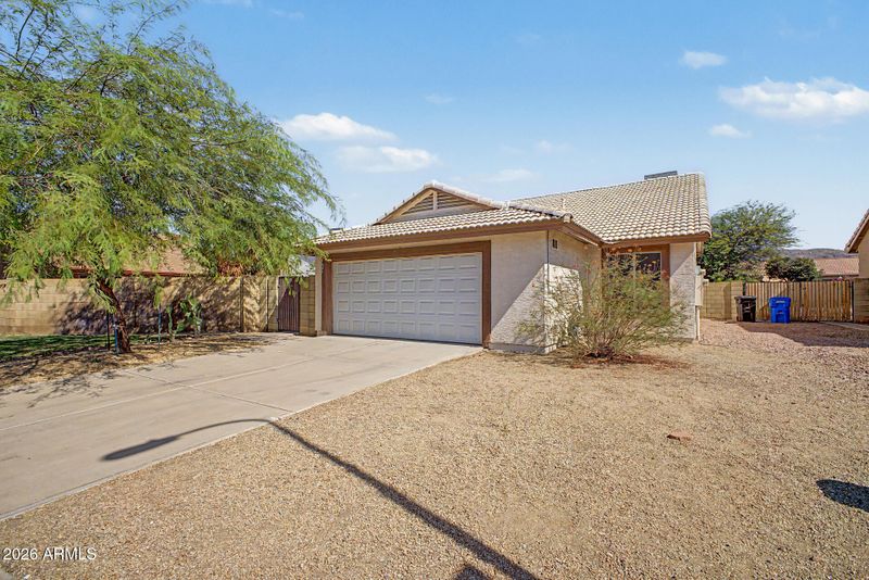 1621 E Darrel Rd, Phoenix, AZ 85042