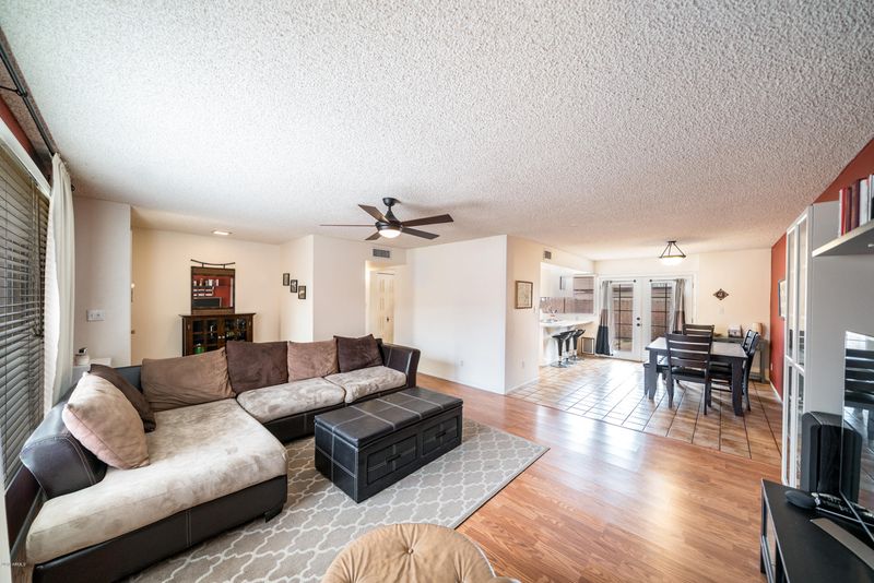 1621 E Dunbar Dr E, Tempe, AZ 85282
