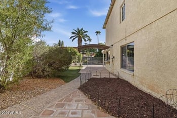 1621 E Northshore Dr, Tempe, AZ 85283