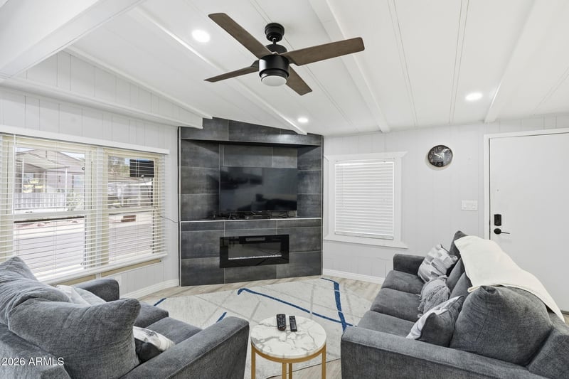 1621 E Villa Rita Dr, Phoenix, AZ 85022