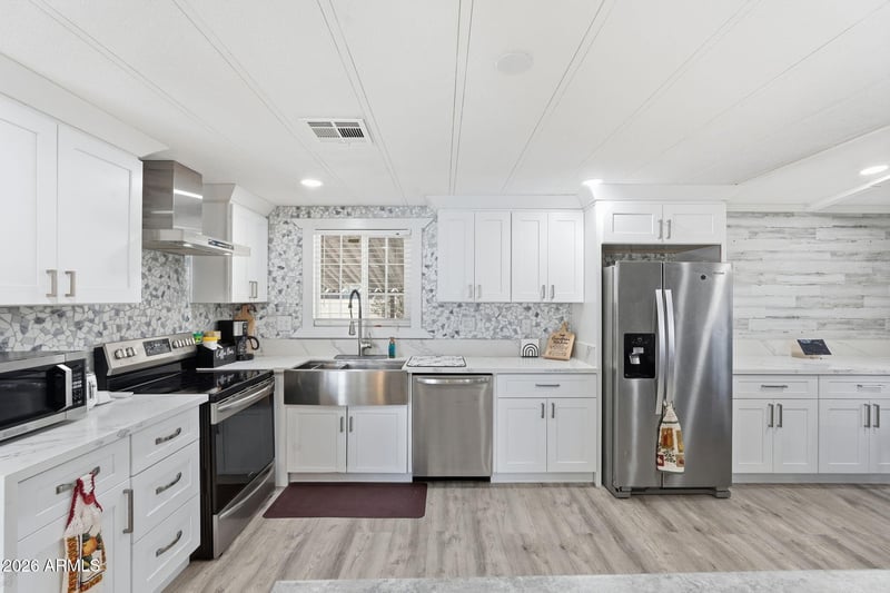 1621 E Villa Rita Dr, Phoenix, AZ 85022