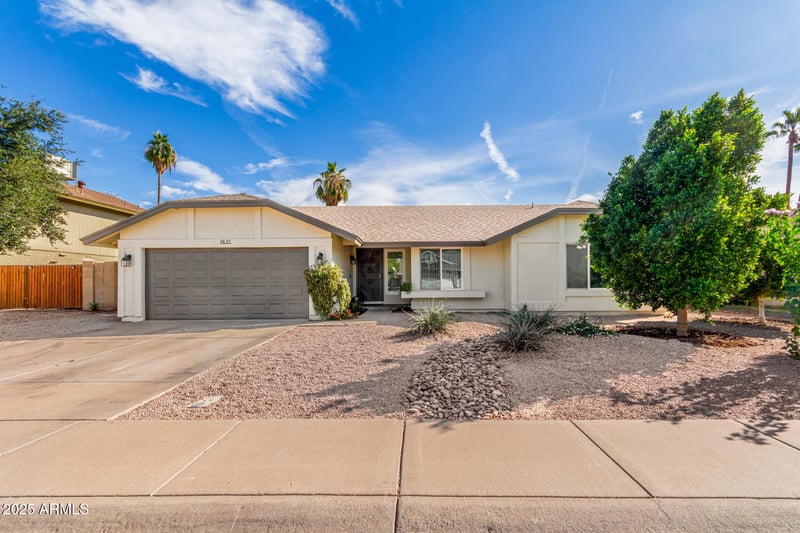1621 Longmore St, Chandler, AZ 85224