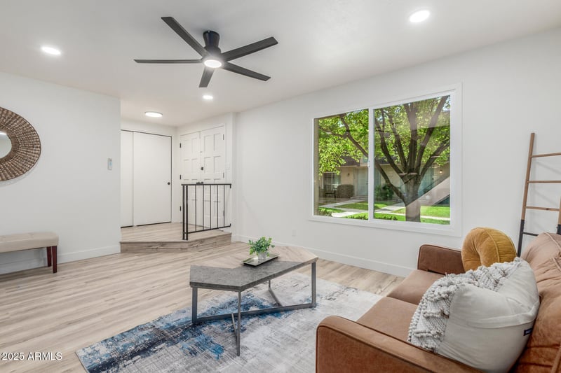 1621 Malibu Dr, Tempe, AZ 85282