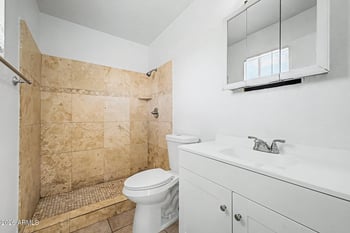 1621 N 37th Dr, Phoenix, AZ 85009