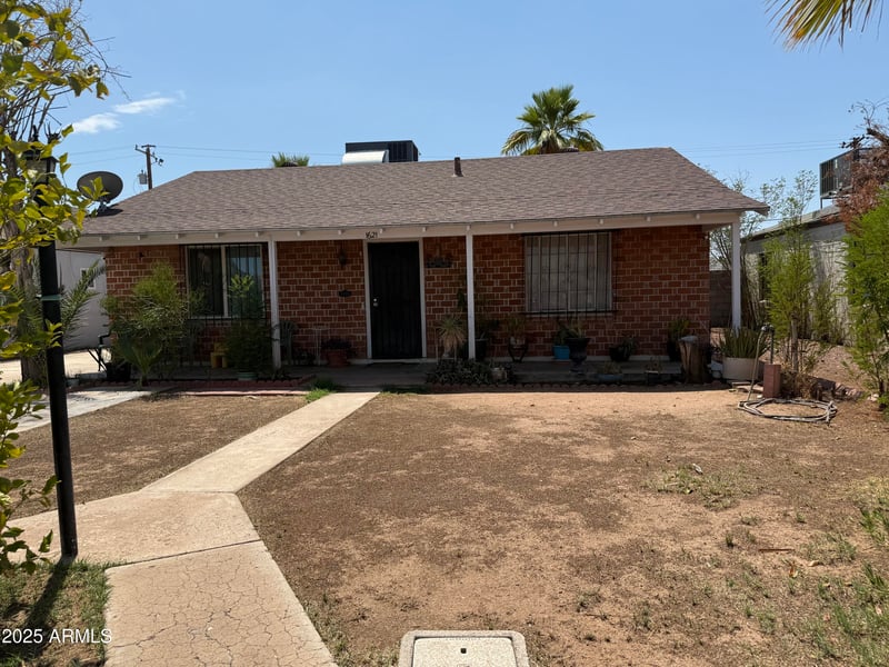 1621 Palm Ln, Phoenix, AZ 85006