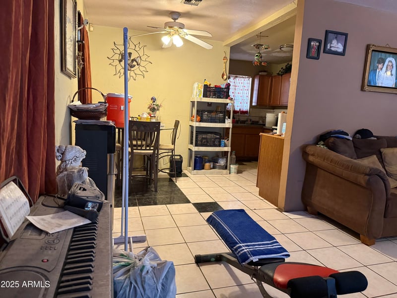1621 Palm Ln, Phoenix, AZ 85006