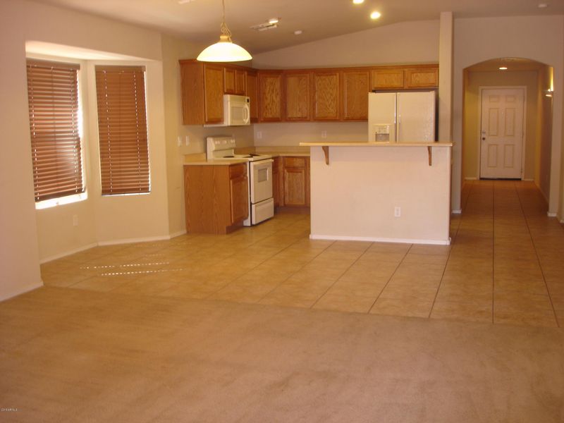 1621 W Chanute Ps, Phoenix, AZ 85041