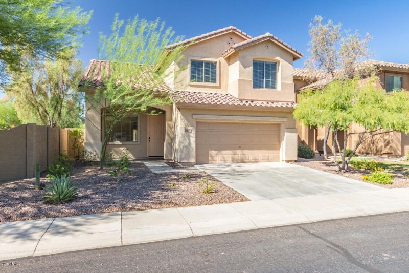 1621 W Kuralt Dr, Anthem, AZ 85086