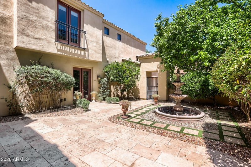 1621 W Winter Dr, Phoenix, AZ 85021