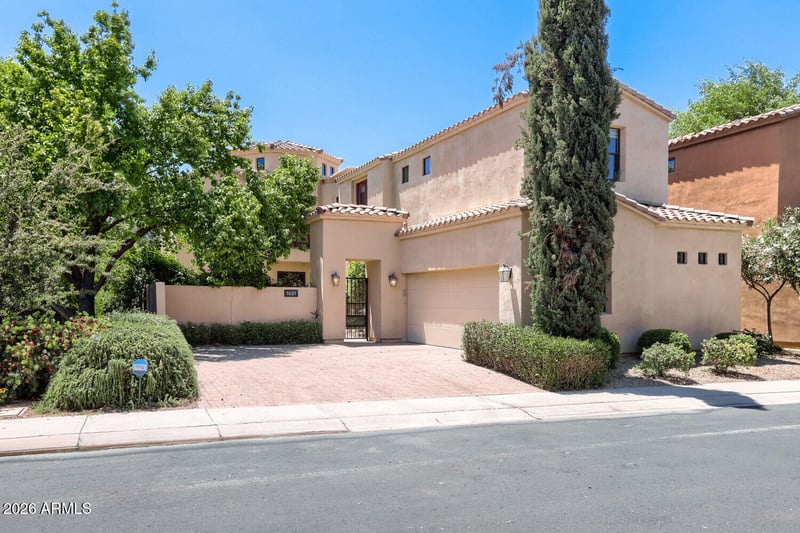 1621 W Winter Dr, Phoenix, AZ 85021