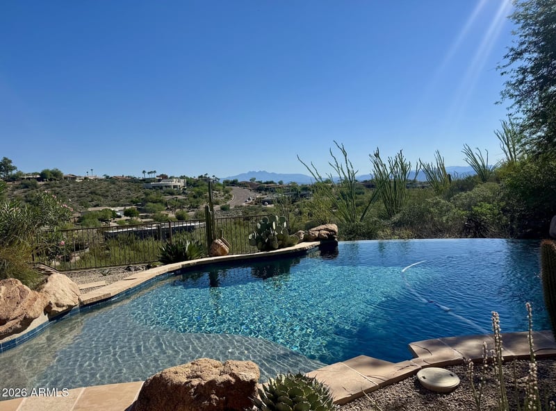 16210 N Edgewater Dr, Fountain Hills, AZ 85268