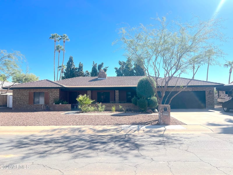 16213 1st Ave, Phoenix, AZ 85023