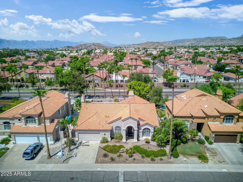 16214 33rd Pl, Phoenix, AZ 85048