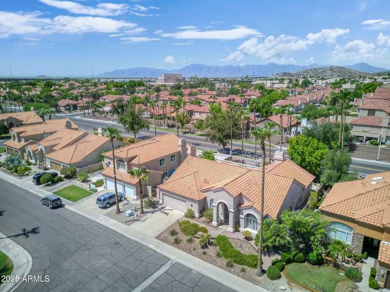 16214 33rd Pl, Phoenix, AZ 85048