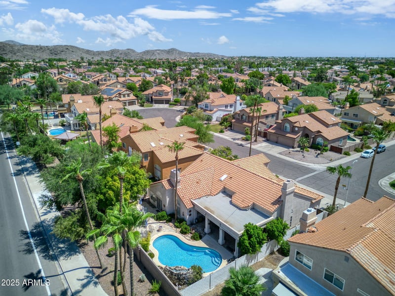 16214 33rd Pl, Phoenix, AZ 85048