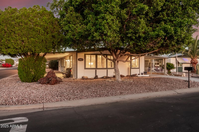 16215 33rd St, Phoenix, AZ 85032
