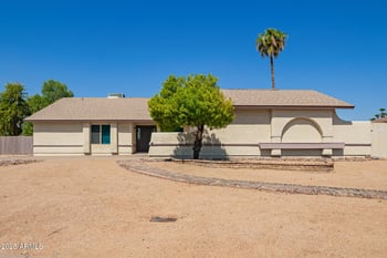 16216 33rd Dr, Phoenix, AZ 85053