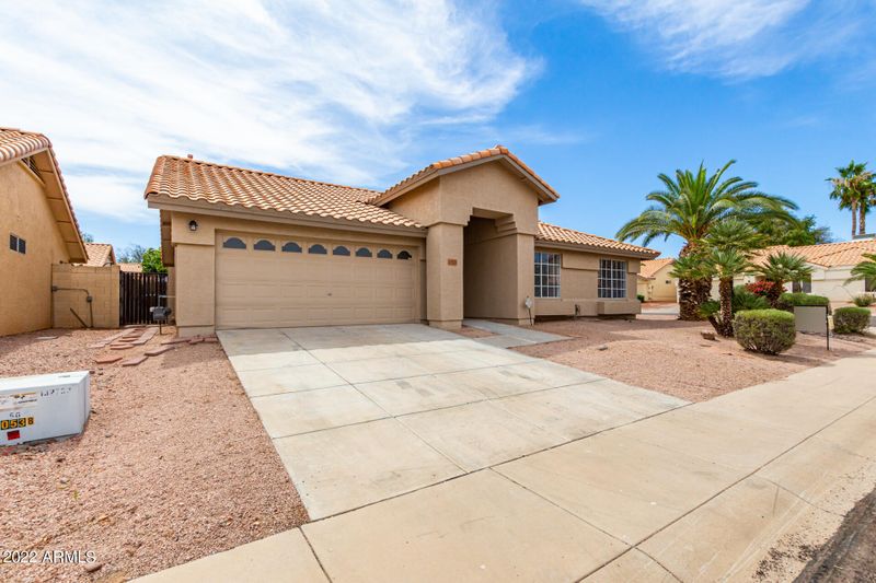 16216 S 40th Way, Phoenix, AZ 85048