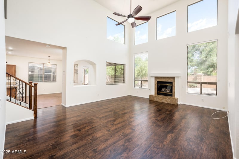 16218 Gibson Ln, Goodyear, AZ 85338