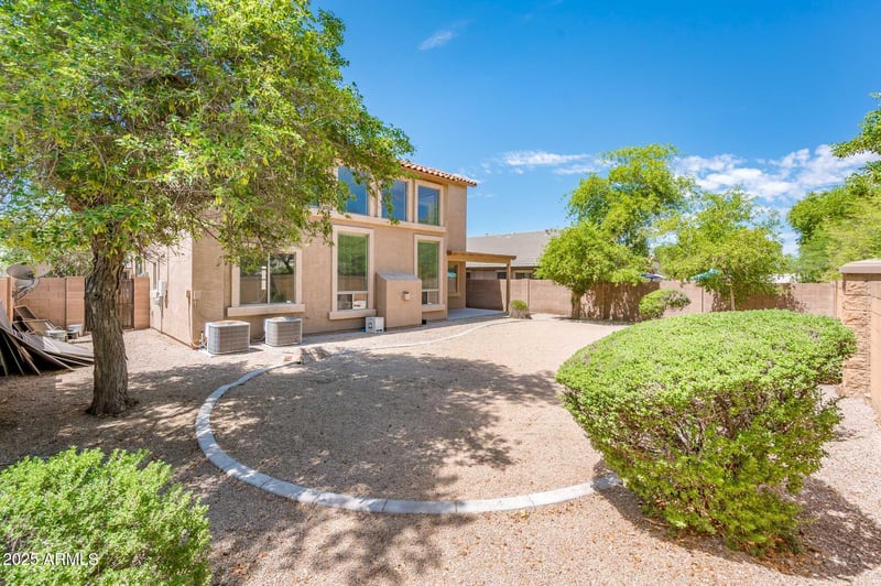 16218 Gibson Ln, Goodyear, AZ 85338
