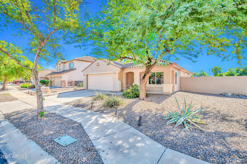 16219 Yucatan Dr, Surprise, AZ 85379