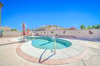 16219 Yucatan Dr, Surprise, AZ 85379