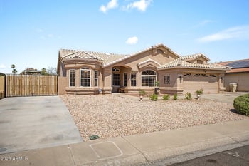 16220 62nd Ln, Glendale, AZ 85306
