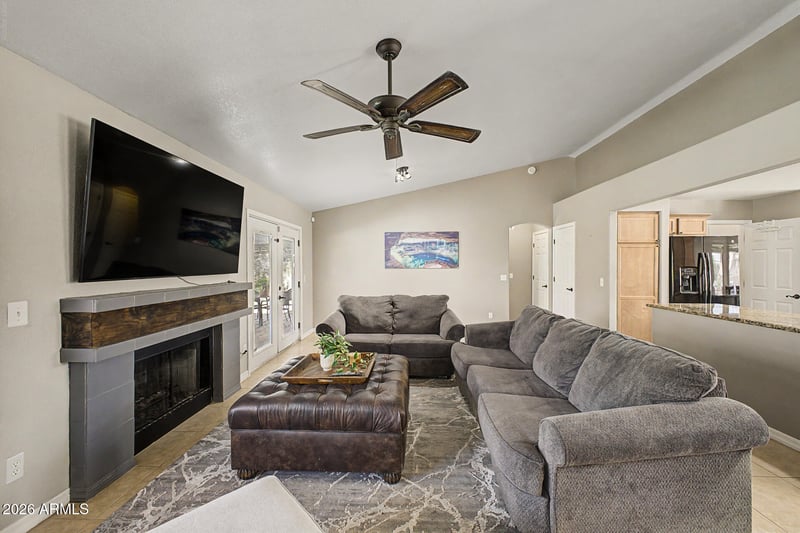 16220 62nd Ln, Glendale, AZ 85306
