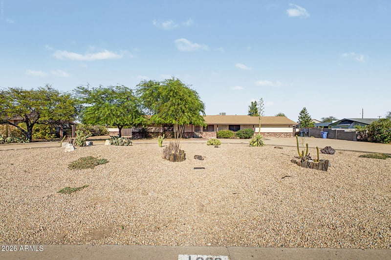 16223 N 40th Pl, Phoenix, AZ 85032
