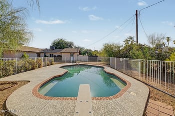 16223 N 40th Pl, Phoenix, AZ 85032