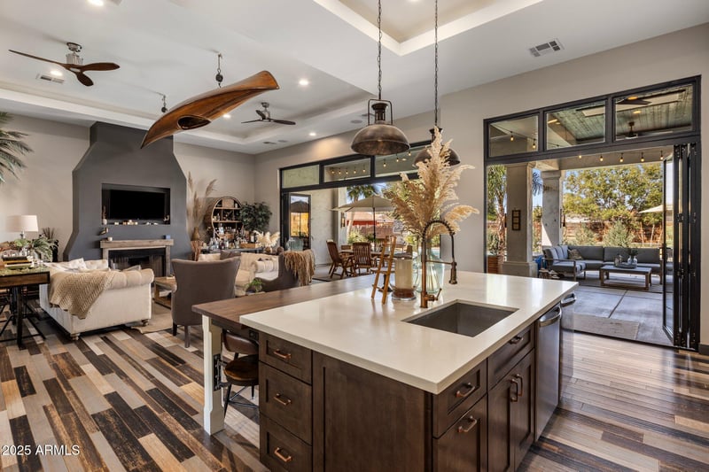16224 43rd St, Phoenix, AZ 85032