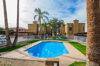 16225 30th St #1, Phoenix, AZ 85032