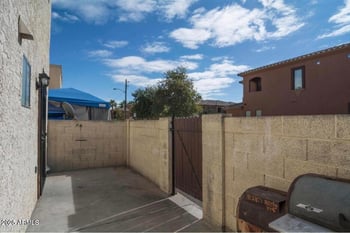 16225 30th St #9, Phoenix, AZ 85032