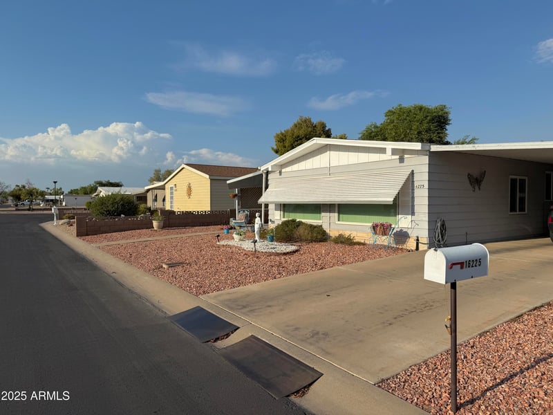 16225 35th Pl, Phoenix, AZ 85032